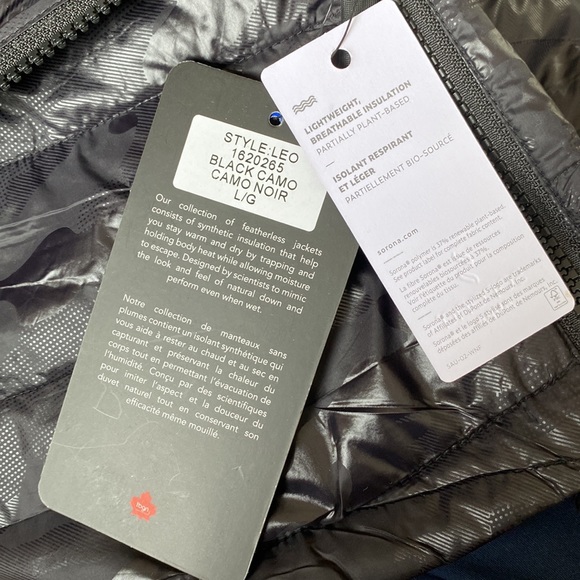 NWOT Toboggan Canada Black Camo winter jacket - Picture 4 of 5